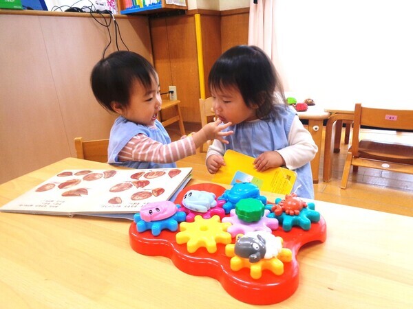 3歳未満児 室内あそび