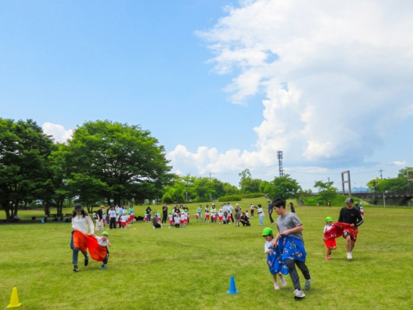 R8.5 3歳以上児親子バス遠足(高岡おとぎの森公園)