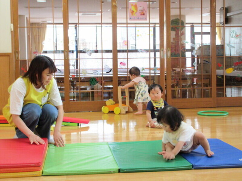 3歳未満児 運動あそび｜1日の生活リズム_コピー