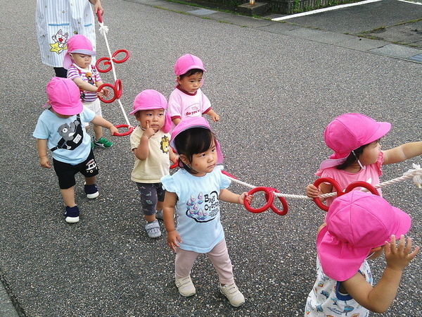 3歳未満児 散歩