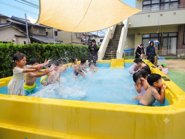 R8.7 水遊びスタート_コピー