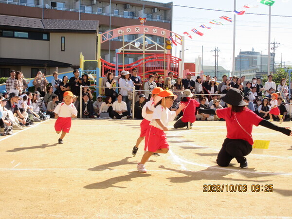 R8.10 運動会 年少~かけっこ~