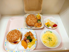 R8.3/11お別れ会給食＆おやつ