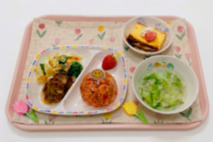 R8.４月おたのしみ給食＆おやつ